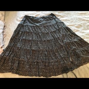 Max studio flare skirt